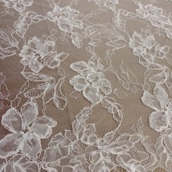 Νυφική Γαλλική Δαντέλα – Floral Embroidered Lace | 3 μέτρα