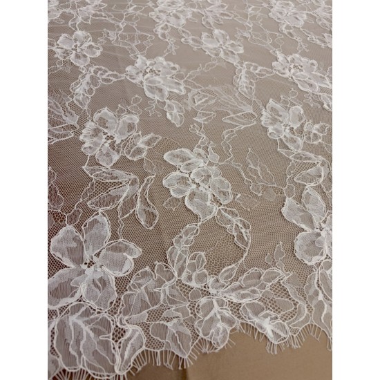 Νυφική Γαλλική Δαντέλα – Floral Embroidered Lace | 3 μέτρα